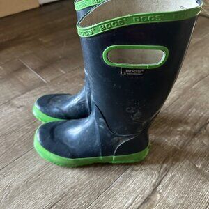 Bogs Rain Boots size 3 youth